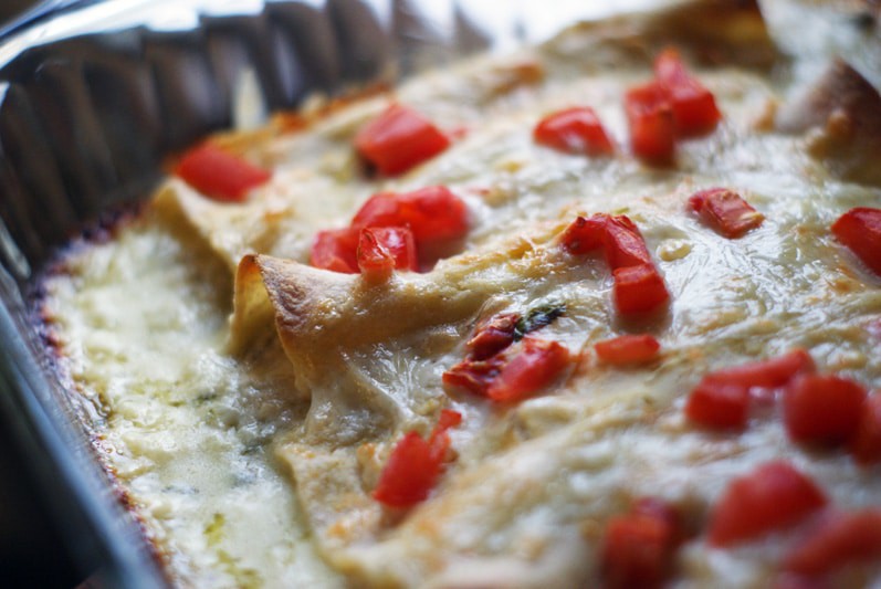 Green Chile and Cheese Enchiladas